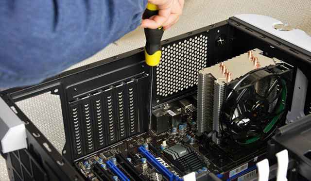 一千多DIY组装的电脑，跑分竟能高达60W！玩，绝地求生、英雄联盟等没压力